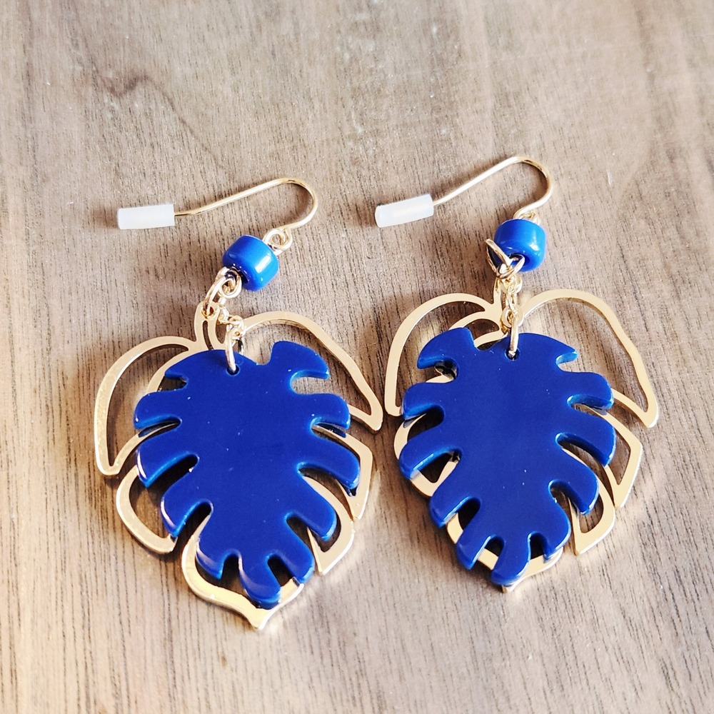 Blue Monstera‎ Leaf Dangle Earrings Gold Tone Tropical Botanical Jewelry